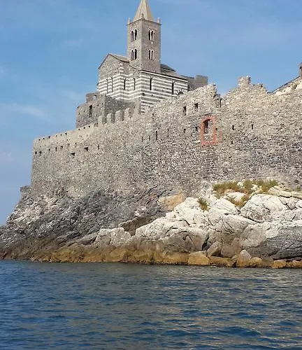 Casa Bouganville Apartment La Spezia