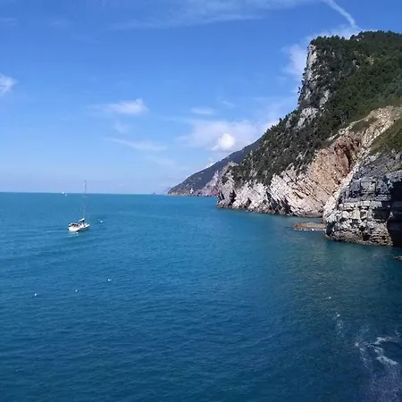 Casa Bouganville * La Spezia