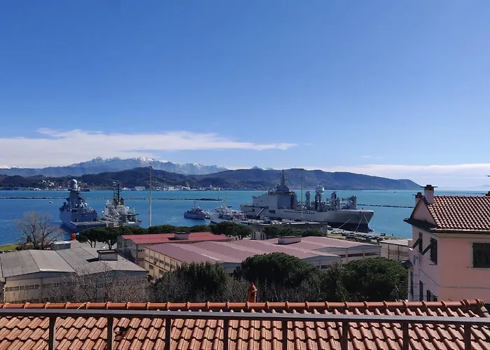 Apartment Casa Bouganville La Spezia